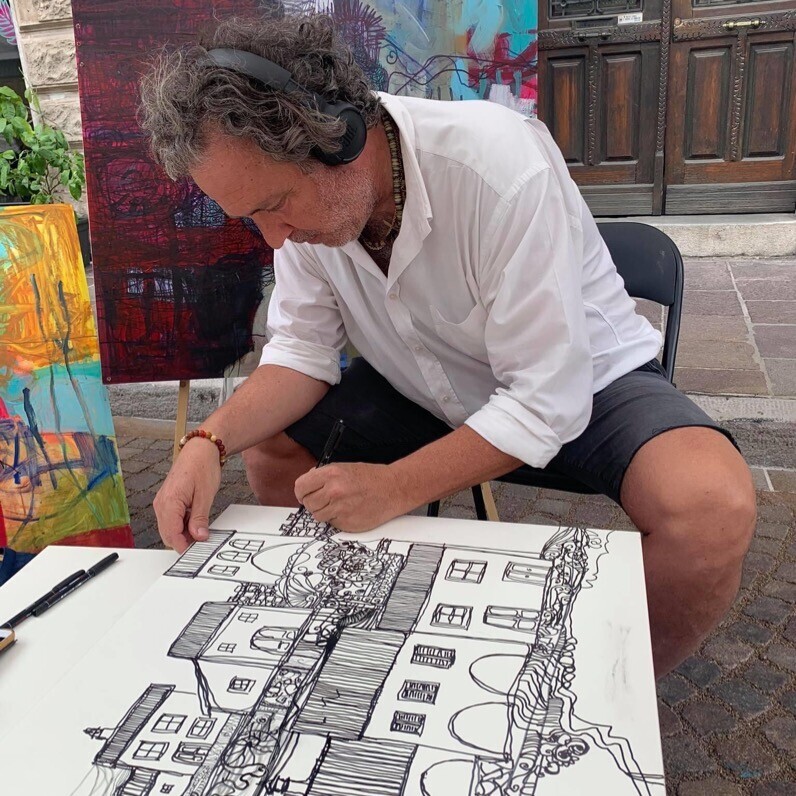 Fabrizio Korfu - De kunstenaar aan het werk