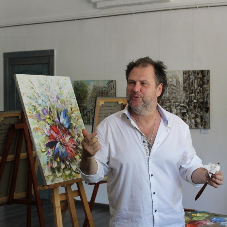 Dmitry Kustanovich - L'artiste au travail
