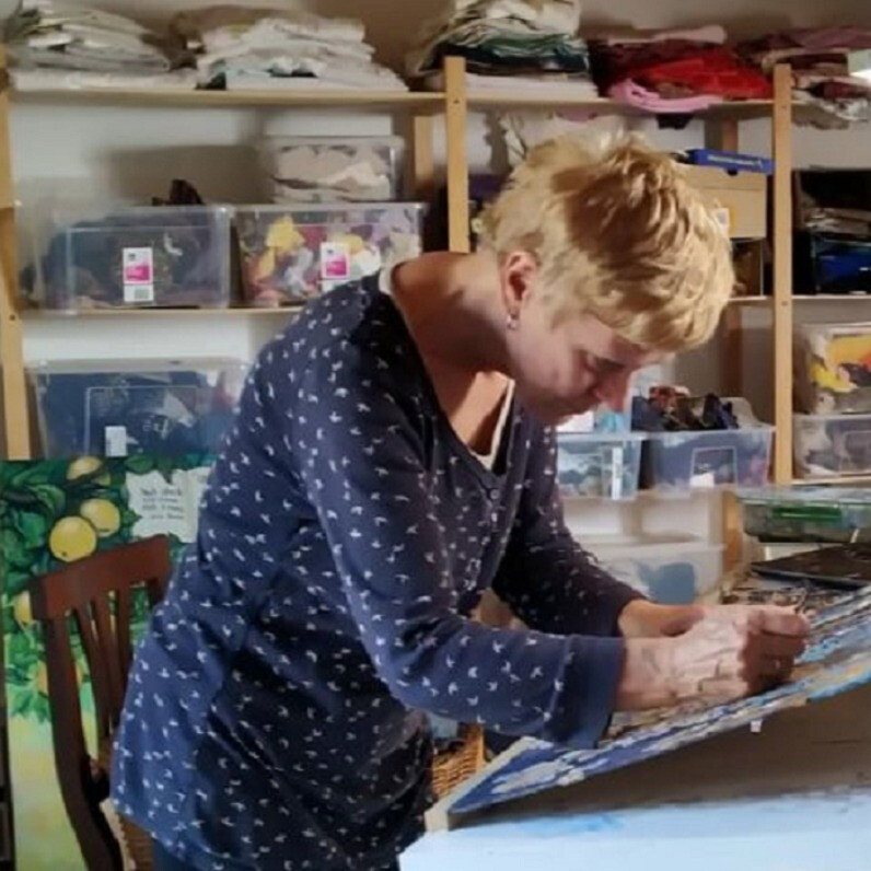 Geraldine Clarkson - The artist at work