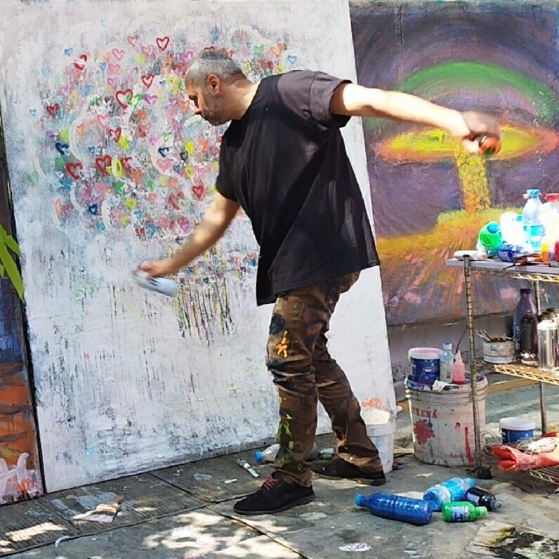 Giuseppe Valia - The artist at work