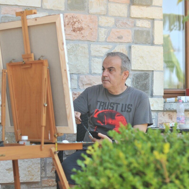 Edmond Gjikopulli - The artist at work