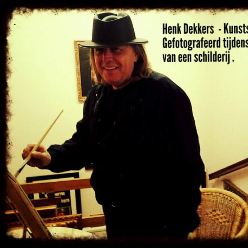 Henk Dekkers - De kunstenaar aan het werk