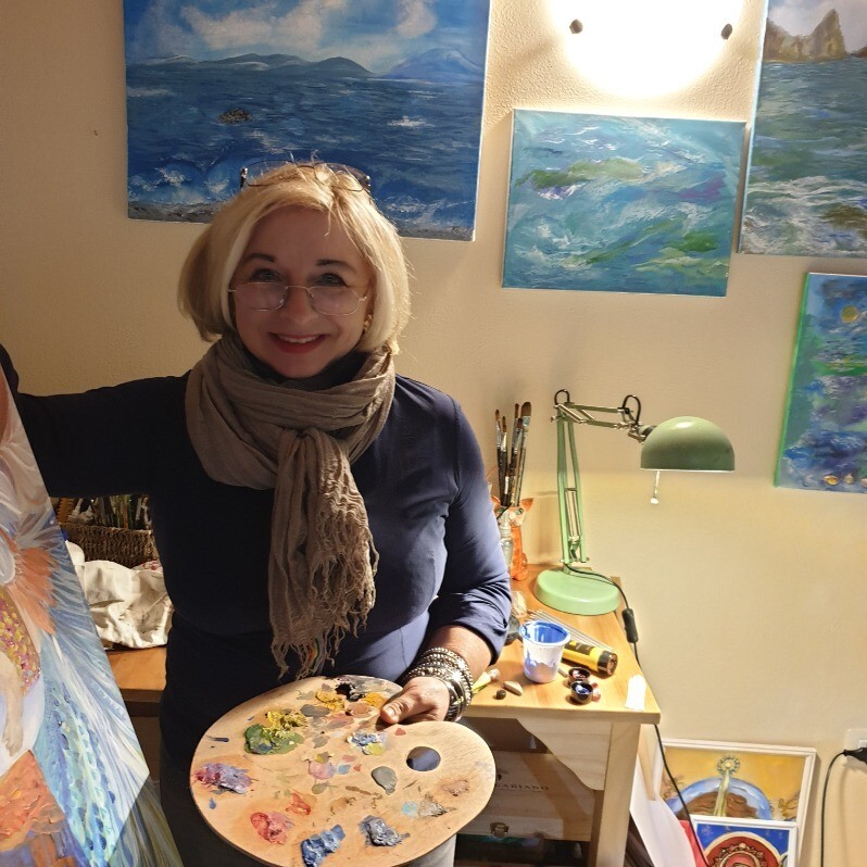 Irina Bublik - The artist at work
