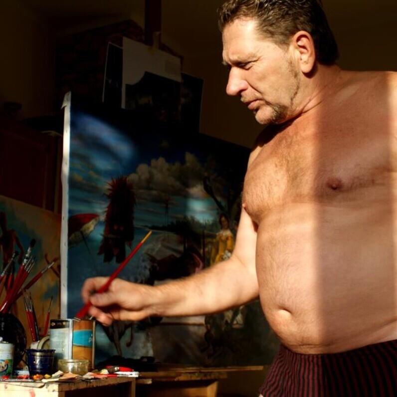 István Ducsai - The artist at work