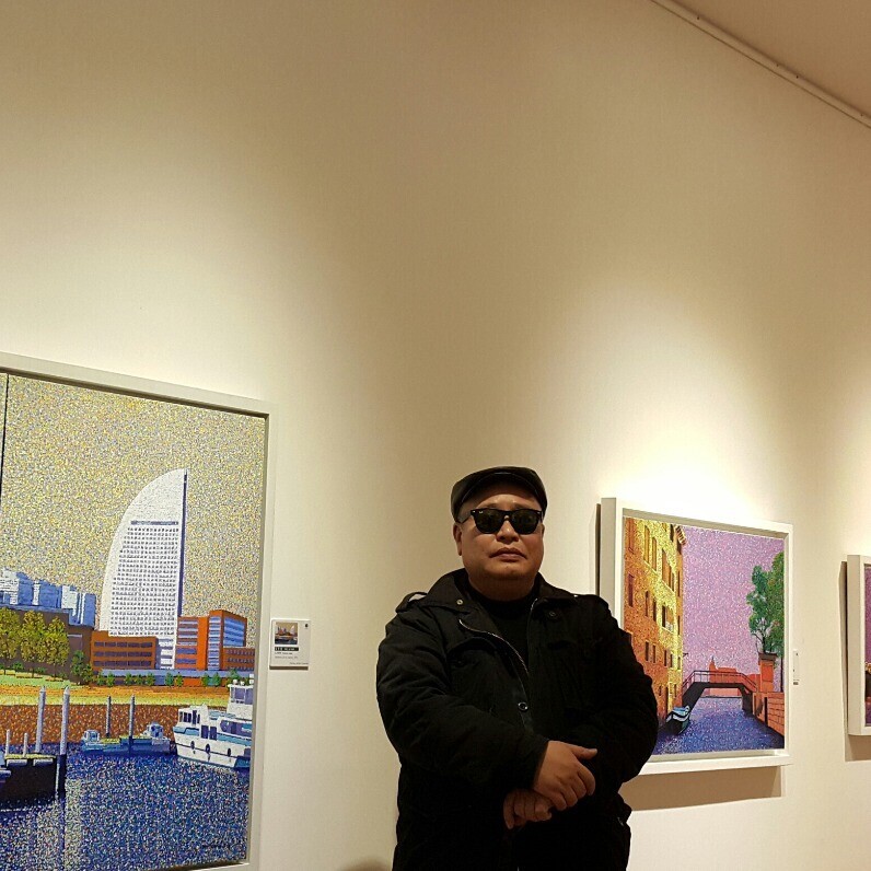Juchul Kim - The artist at work