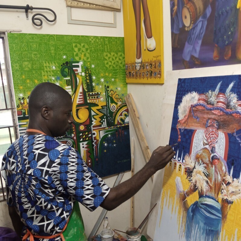 Kalu Uche (karis) - The artist at work