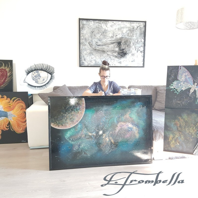 Laura Trombella - El artista trabajando