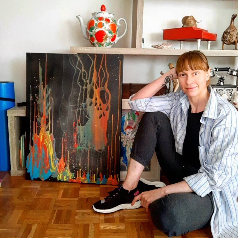 Liudmyla Durante Art & Jewelry - The artist at work
