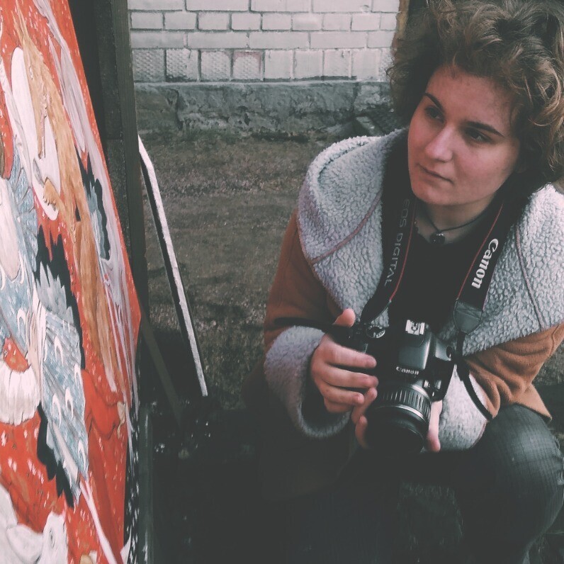Maria Iablonskaia - The artist at work