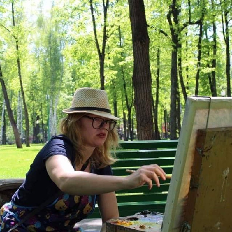 Mariia Lemeshova - The artist at work
