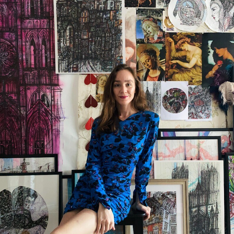 Maria Susarenko - The artist at work