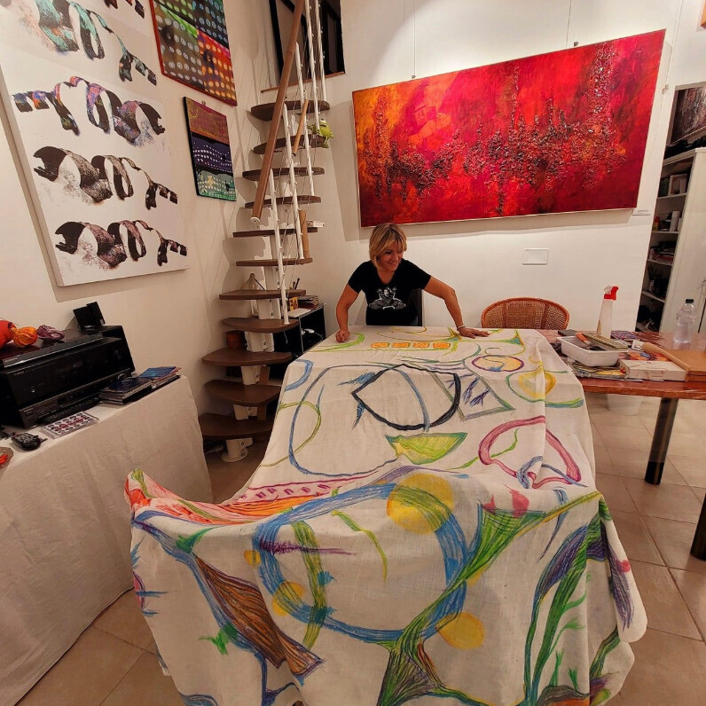 Maria Teresa Gallo - L'artista al lavoro