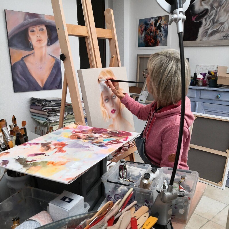 Martine Gregoire - L'artiste au travail