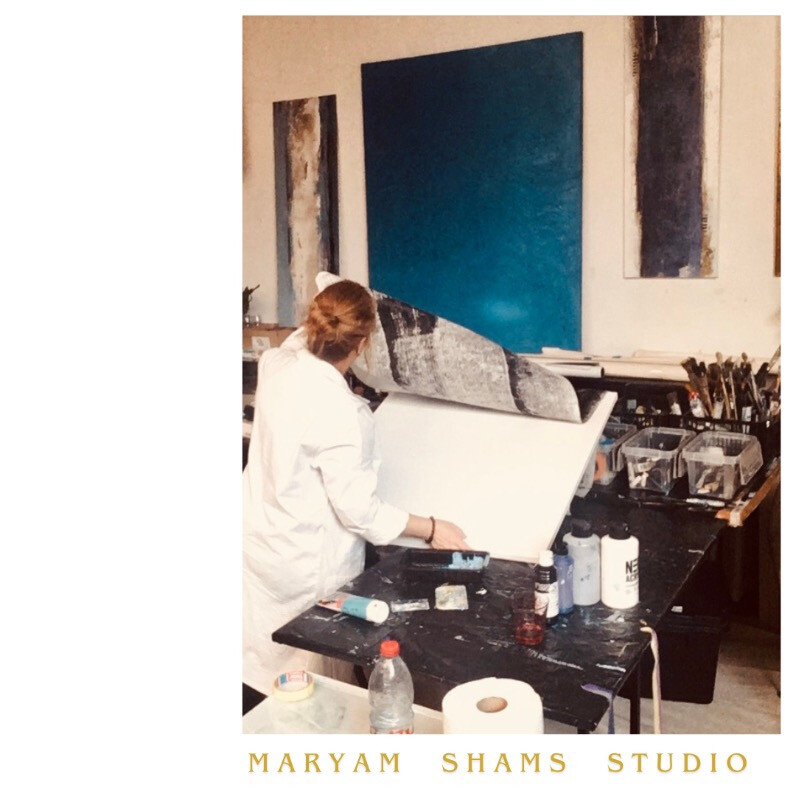Maryam Shams - Ο καλλιτέχνης στην εργασία