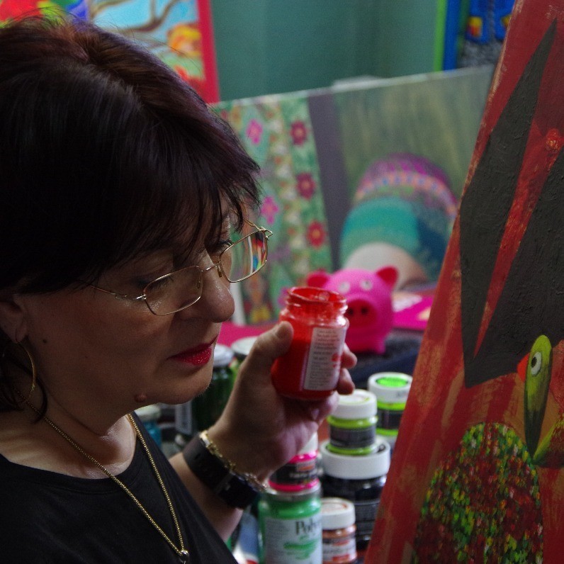 Mimi Revencu - O artista no trabalho