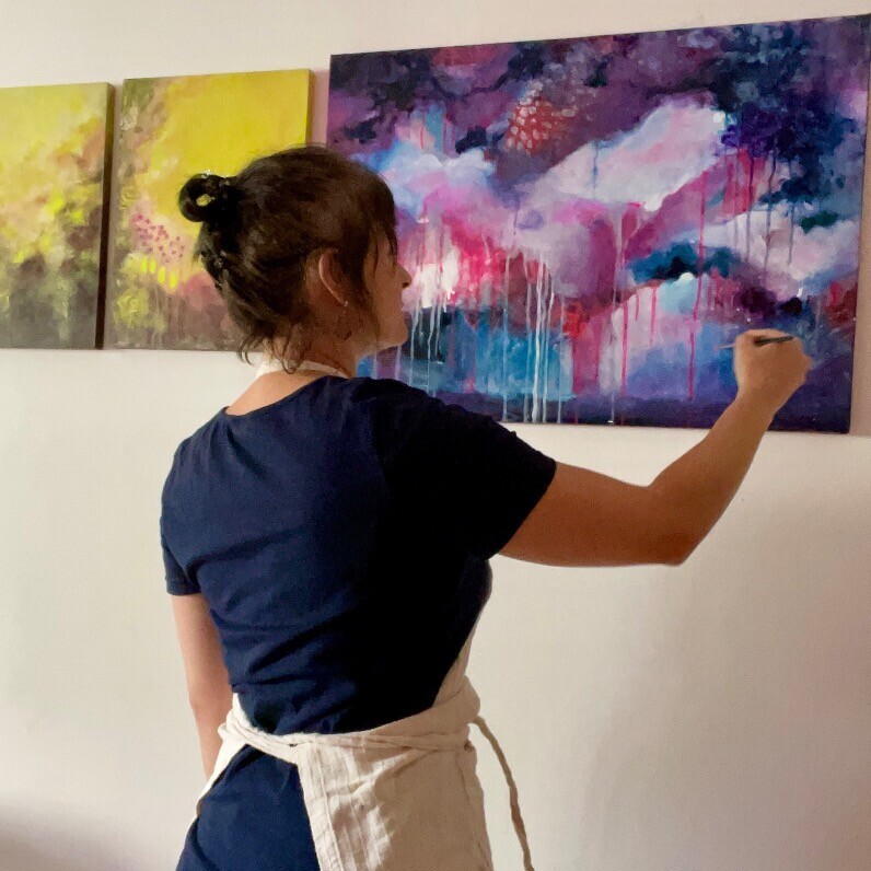 Mona Barbu - The artist at work