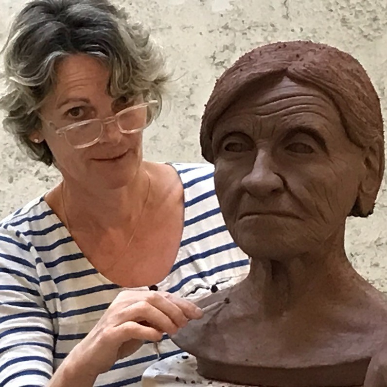 Nathalie Le Guillou - L'artiste au travail