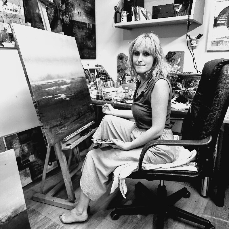 Nina Zielińska-Krudysz - The artist at work