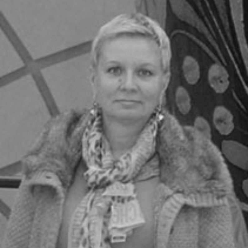 Olga Dokuchaeva - Artysta przy pracy