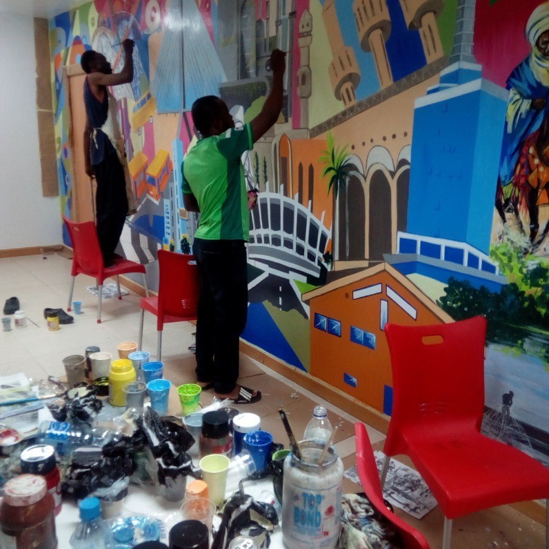 Olaoluwa Smith - The artist at work
