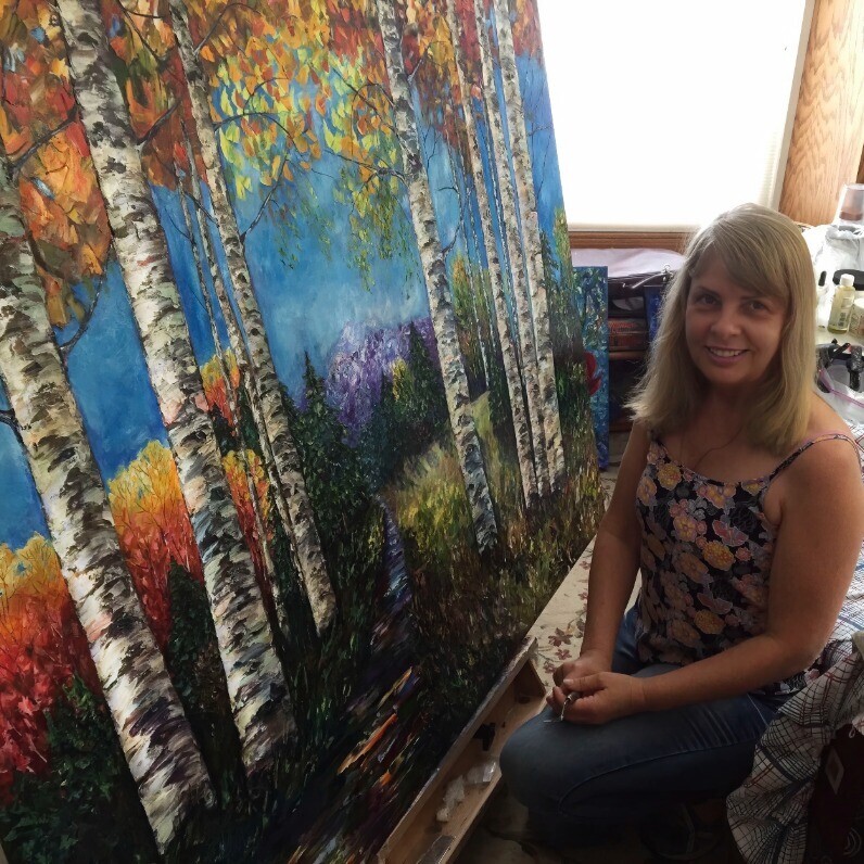 Olena Art - The artist at work