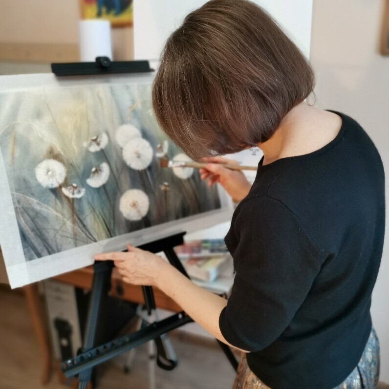 Olga Beliaeva - The artist at work