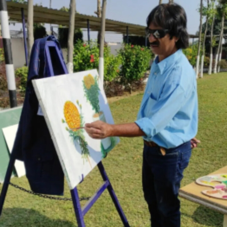 Pawan Kumar Tank - The artist at work