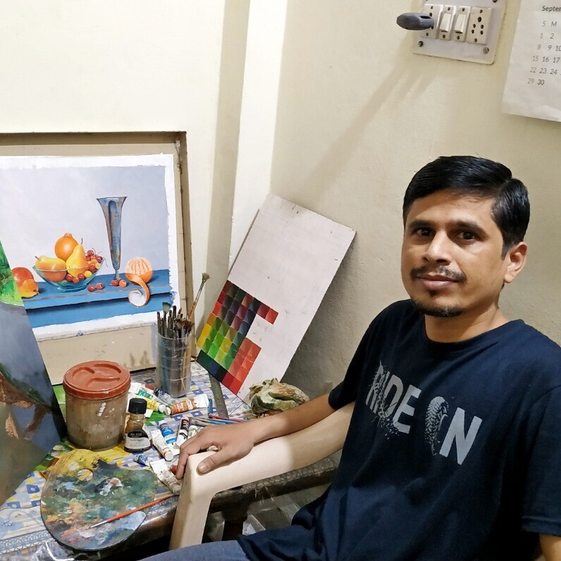 Pushpendra Singh Mandloi - The artist at work