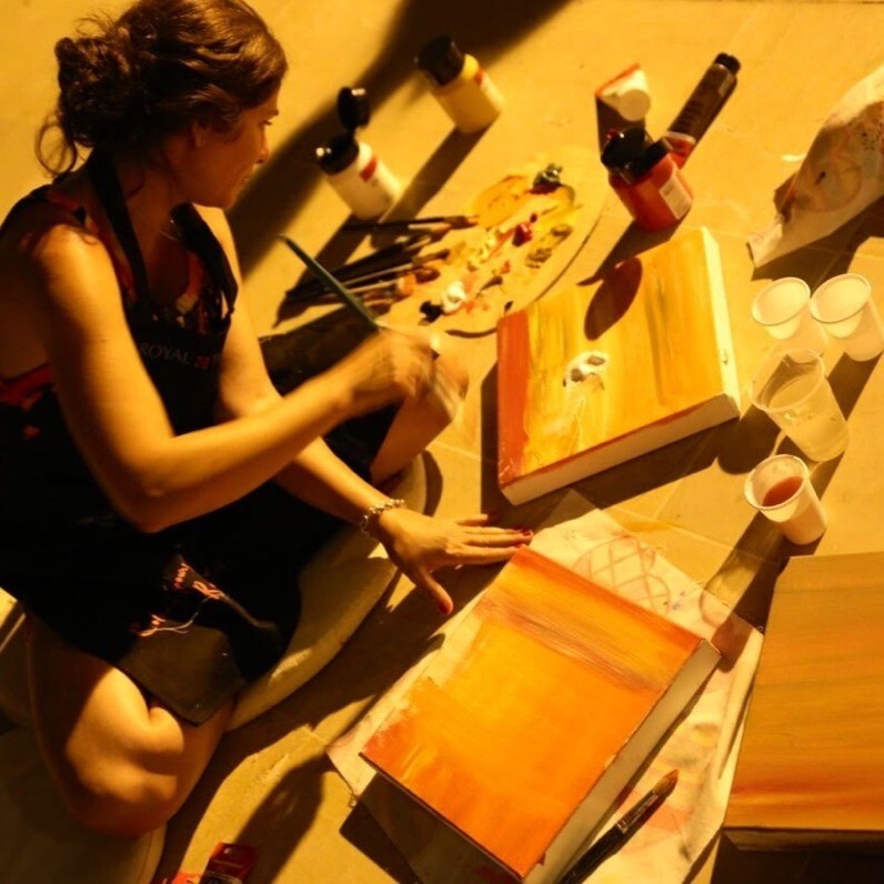 Roula Chreim - The artist at work