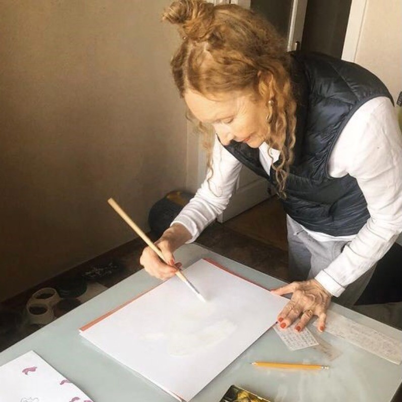 Svetlana Golovina - De kunstenaar aan het werk