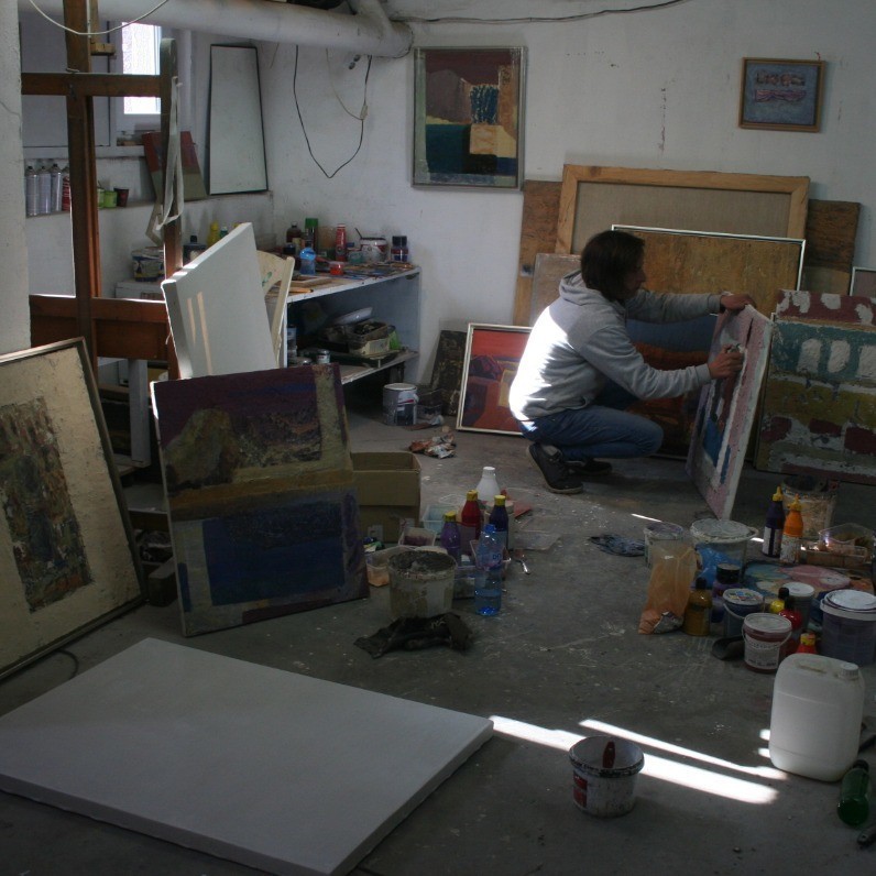 Georgi Shtarbev - The artist at work