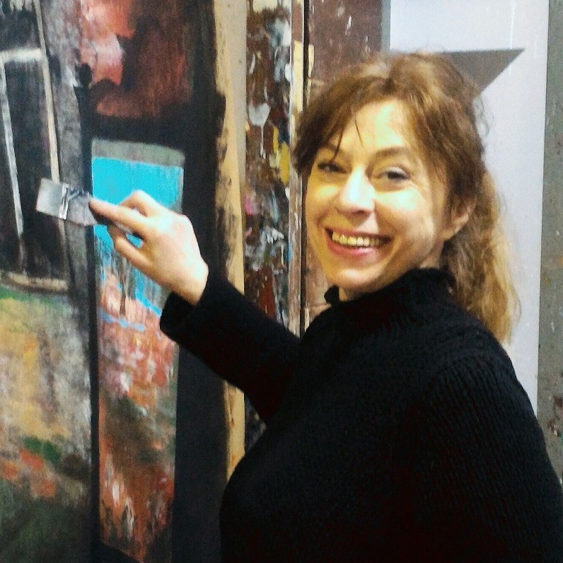 Tatiana Anikina - The artist at work