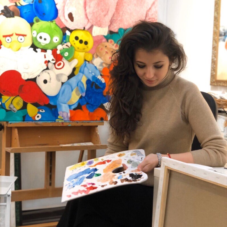 Viktoria Sg - L'artiste au travail
