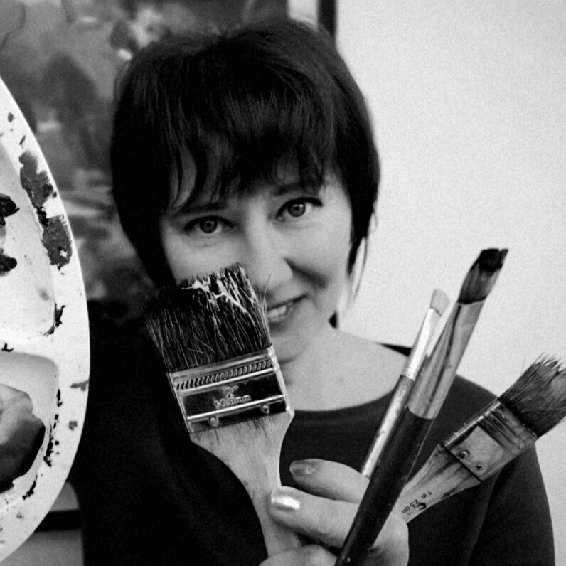 Galina Zimmatore - The artist at work
