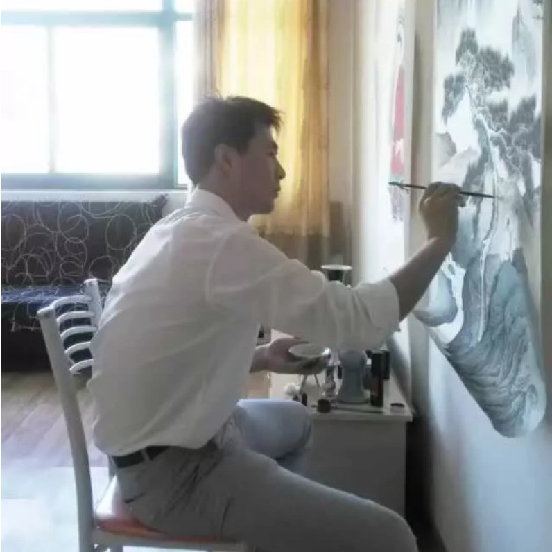 Hongyan Zhu 朱鸿雁 - 艺术家在工作