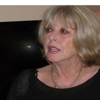 Anne Vignau Profile Picture