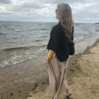 Emili Vit Profile Picture