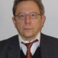 Dr István Gyebnár Image de profil