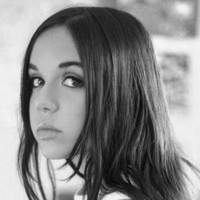 Lorelei Linklater Profile Picture