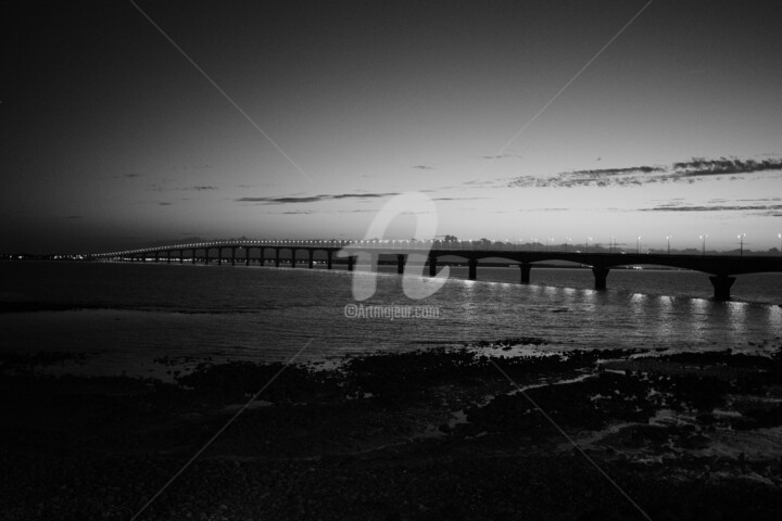 Photographie intitulée "pont de l'île de ré" par A.T Photographie, Œuvre d'art originale, Photographie numérique