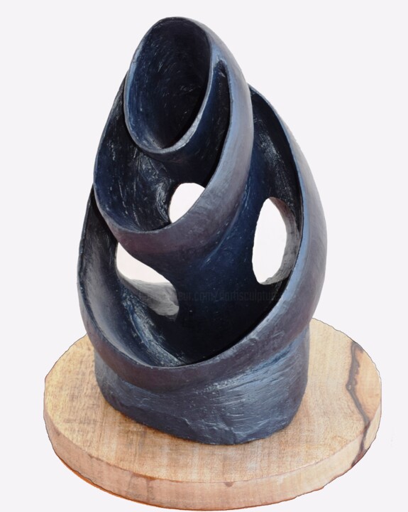 Sculpture titled "Wave of Motherhood" by Aarti Gupta Bhadauria, Original Artwork, Terra cotta