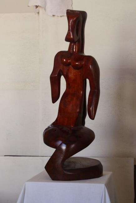 Sculpture titled "La femme Touareg" by Abdellouahab Selka, Original Artwork, Wood