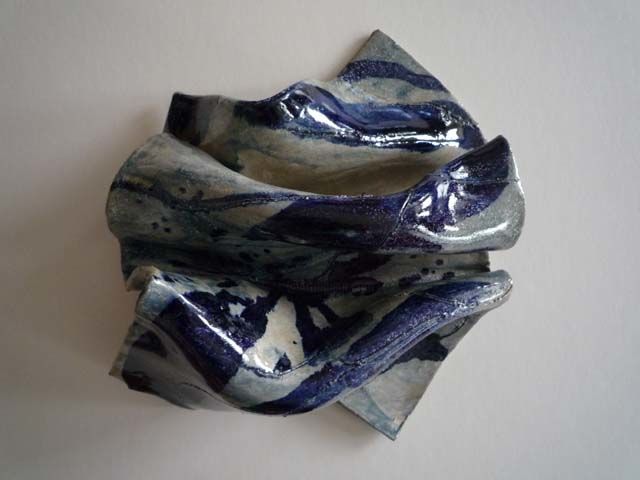 Sculpture titled "Plissés I" by Aline Leclerc-Chalvet, Original Art,
