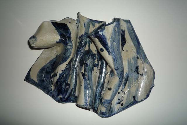 Sculpture titled "Plissés V" by Aline Leclerc-Chalvet, Original Art,
