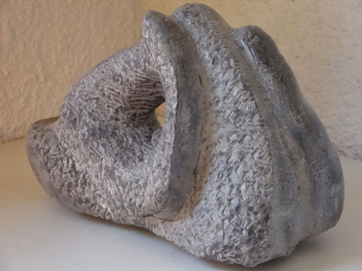 Escultura titulada "Le Souffleur" por Antoinette Deley, Obra de arte original, Piedra