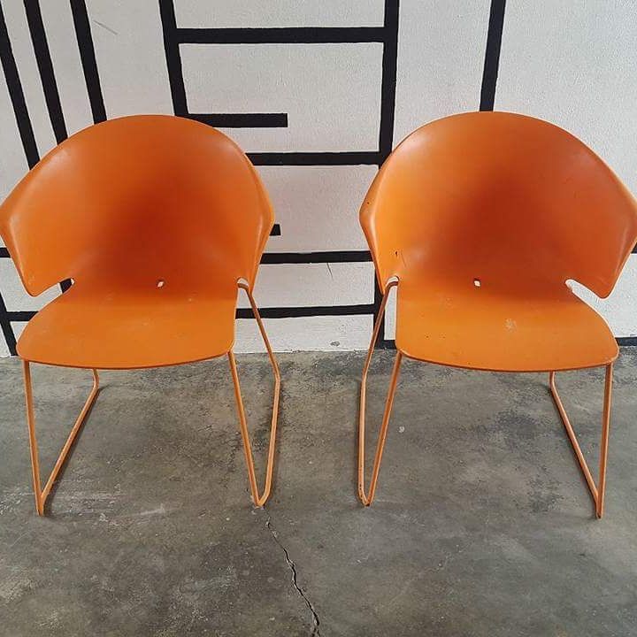 Design titled "Sillas años 50s ita…" by Adonai Ramirez, Original Artwork, Furniture