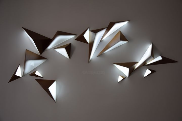 Design intitulée "triangle-1.jpg" par Adrien Marcos, Œuvre d'art originale