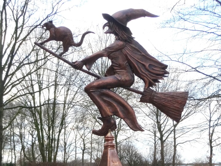 Sculpture intitulée "Heks in koper" par Ælt (Atelier Lebrun Transinne), Œuvre d'art originale, Métaux