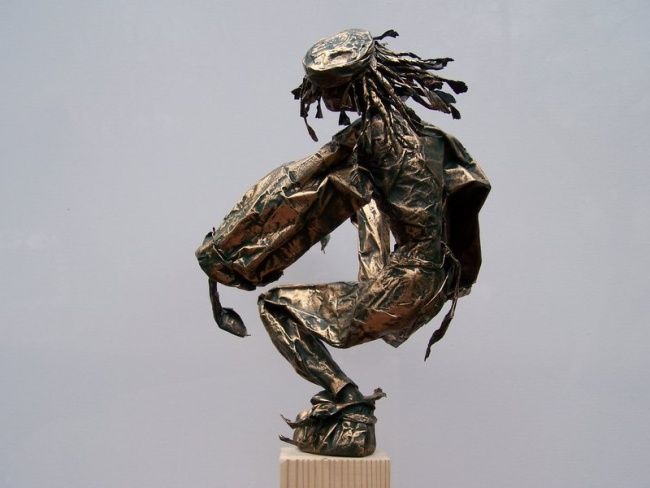 Sculpture intitulée "Kazat Choc  ( vue…" par Anne-Frédérique Ferret, Œuvre d'art originale, Papier