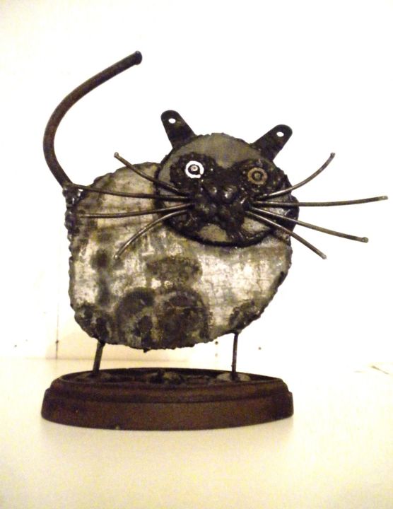 Sculpture titled "Le chat poulie repa…" by Agostinho Dacunha, Original Artwork, Metals